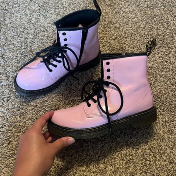 Dr. Martens Airwalk Pink Patent combat boots - Picture 1 of 8
